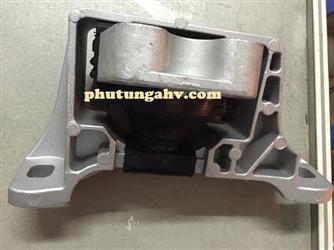 chân máy mazda 3 2015